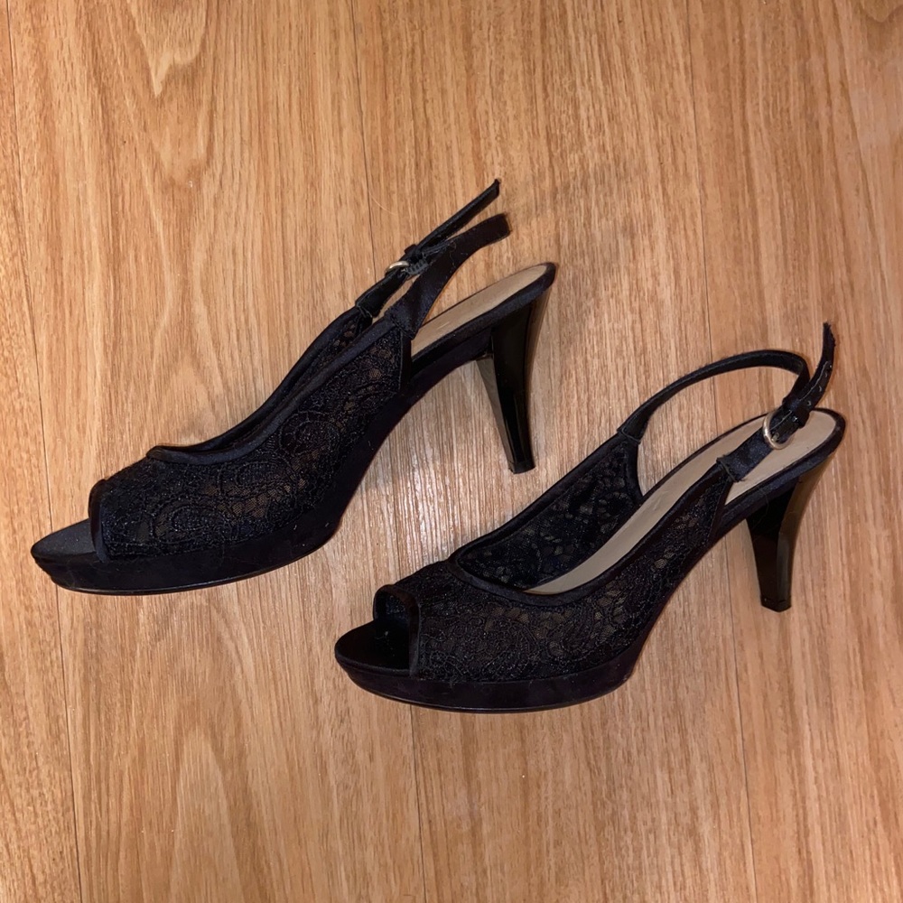 Nine West Heels Size 7